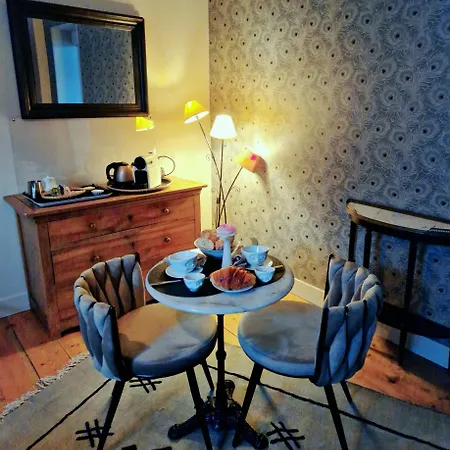Bed & Breakfast Le 11 En Pevele *